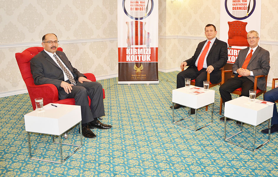 “İki vekil beklentisi içine girmeyelim”