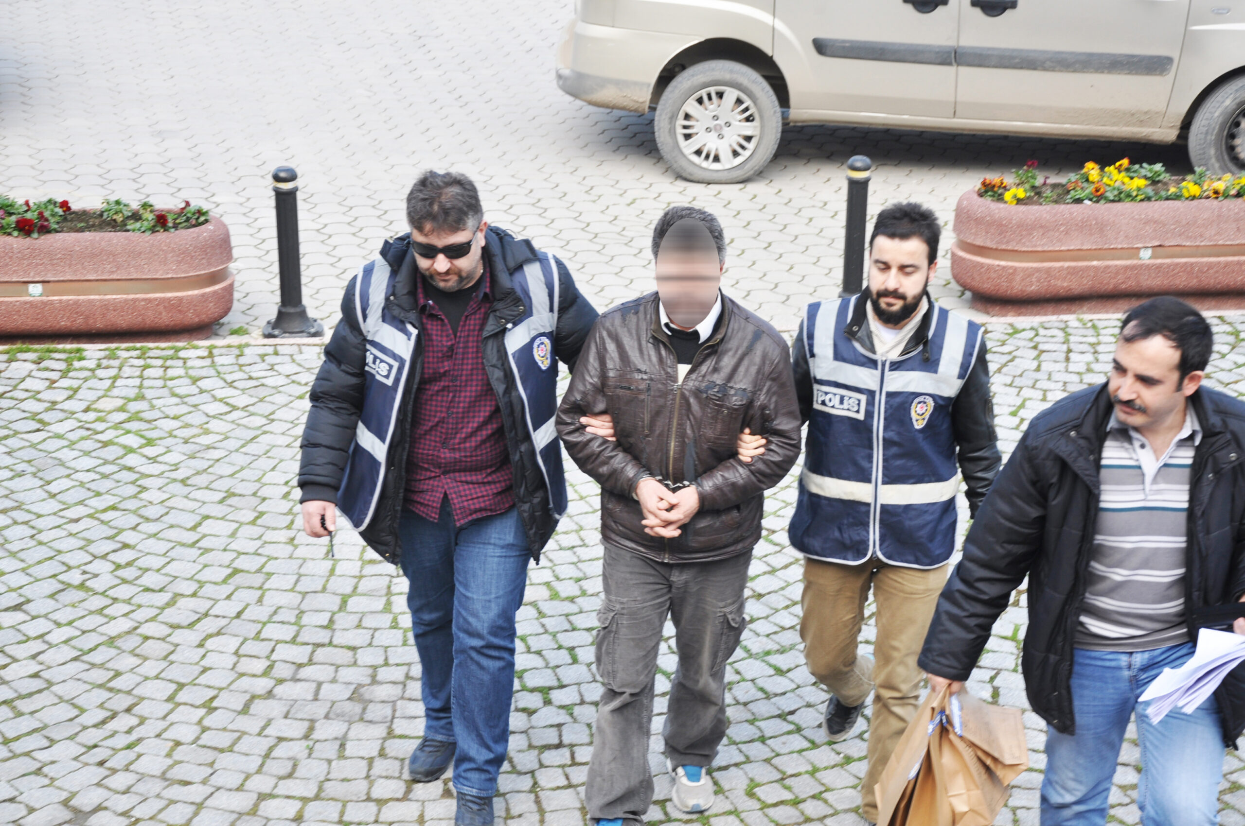 Bankamatik fareleri yakayı ele verdi