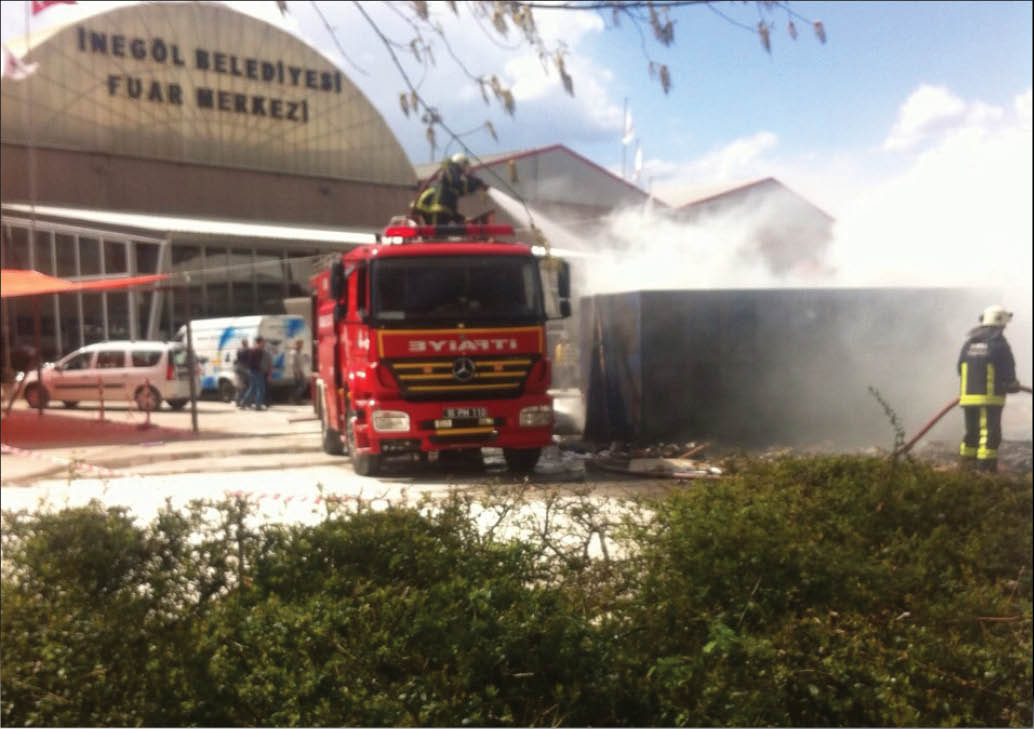 Kültürpark’ta konteynır yangını!