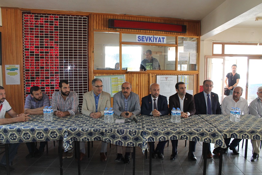 Saadet Kamyoncular Garajı’nı ziyaret etti