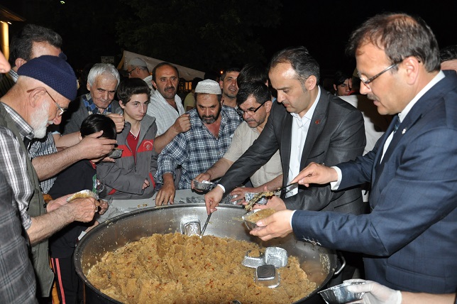 Belediye geleneğini sürdürdü