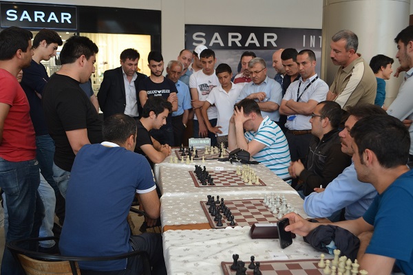 AVM’de satranç heyecanı