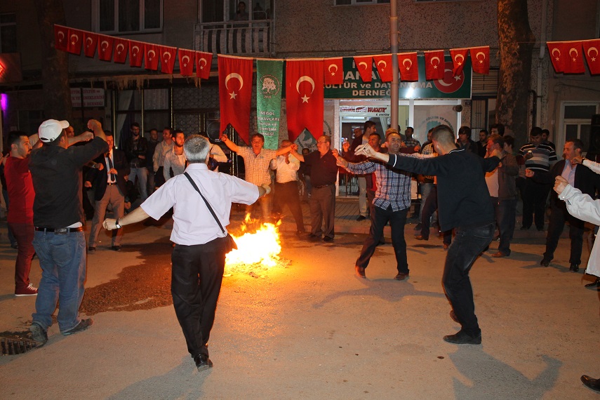 Manavlar hıdrellezi kutladı