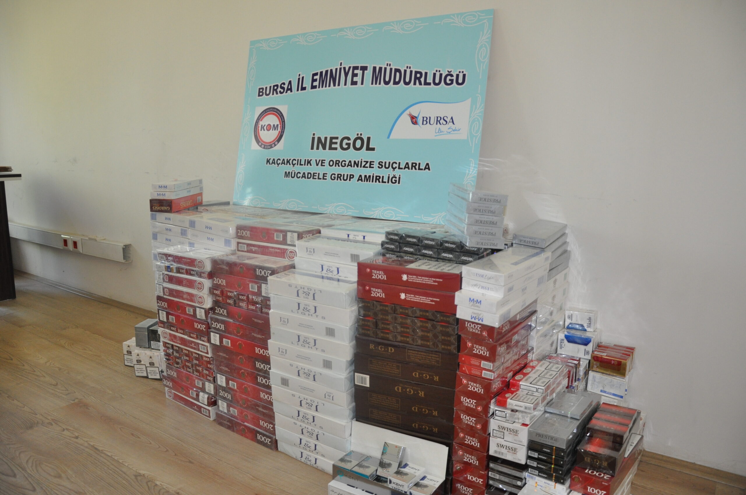 4 Bin 500 kaçak sigara yakalandı