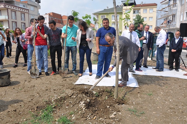 İMYO’lulardan hatıra korusu