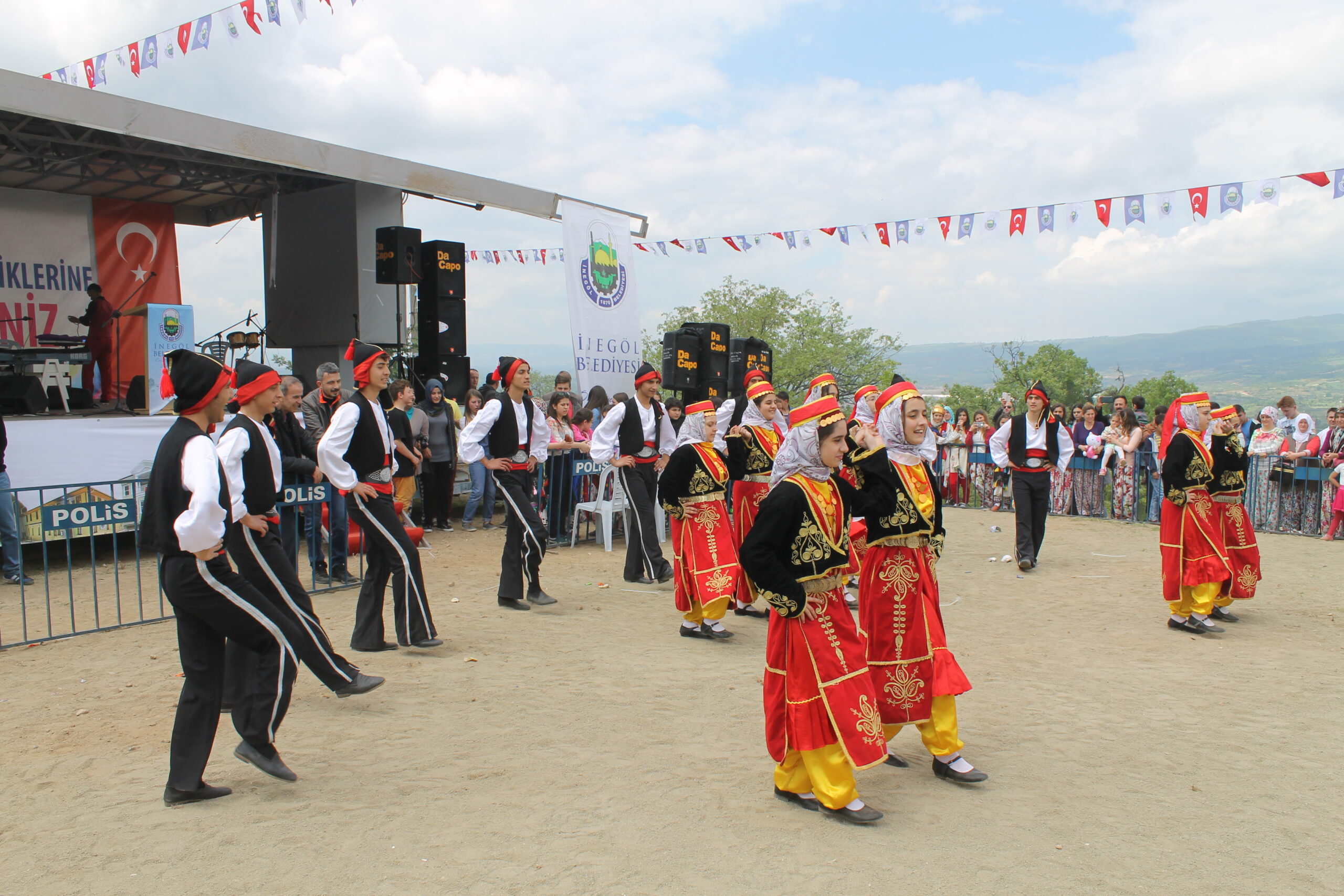Bakmaca Dede Şenliğine yoğun ilgi