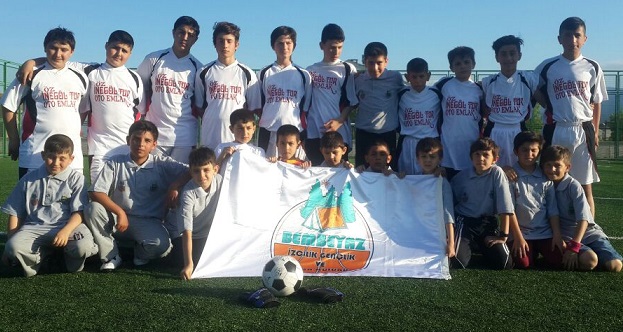 Bembeyaz gençler Turnuvaya damga vurdu