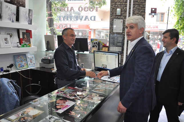 Şahin seçim çalışmalarına devam ediyor