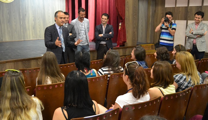 Türkçeleri pekiştirmek için İnegöl’e geldiler