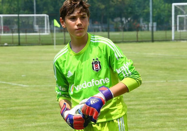 Gökalp’in kaldırmadığı kupa kalmadı