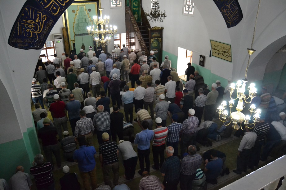 Ramazan günleri “Cuma” gibi geçiyor