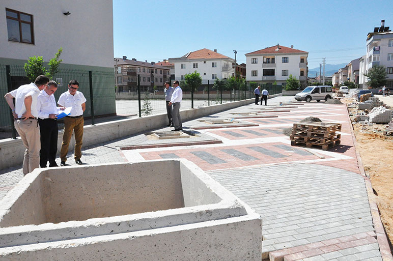 Otopark çalışmaları tam gaz