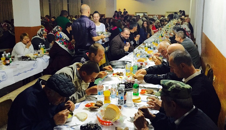 Bereket sofrası bu kez de Borino’da kuruldu