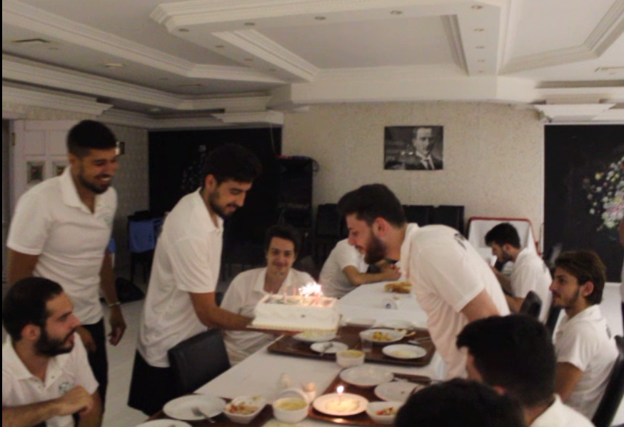 Kafkas’da doğum günü sürprizi