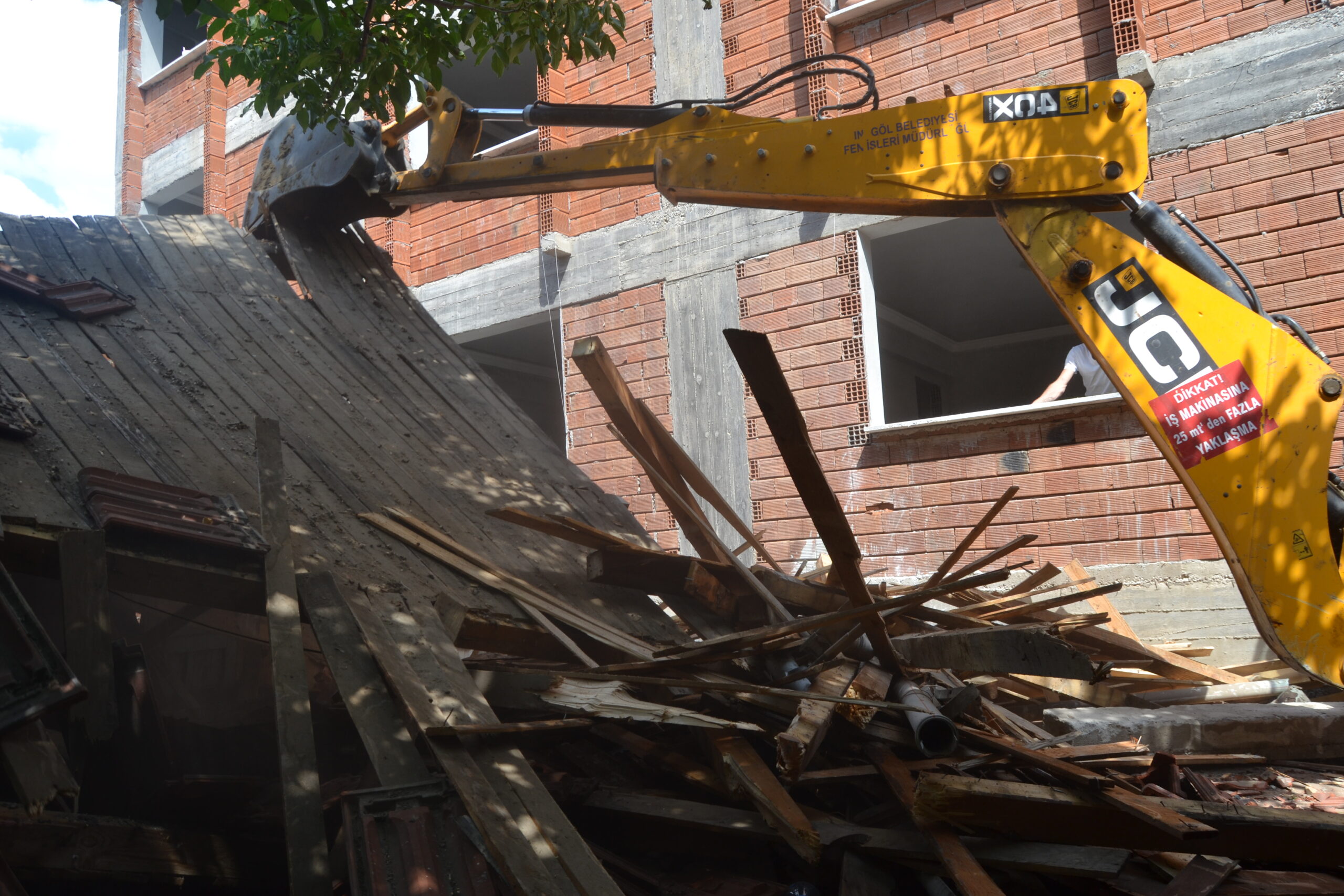 “O yer kamuya ait”