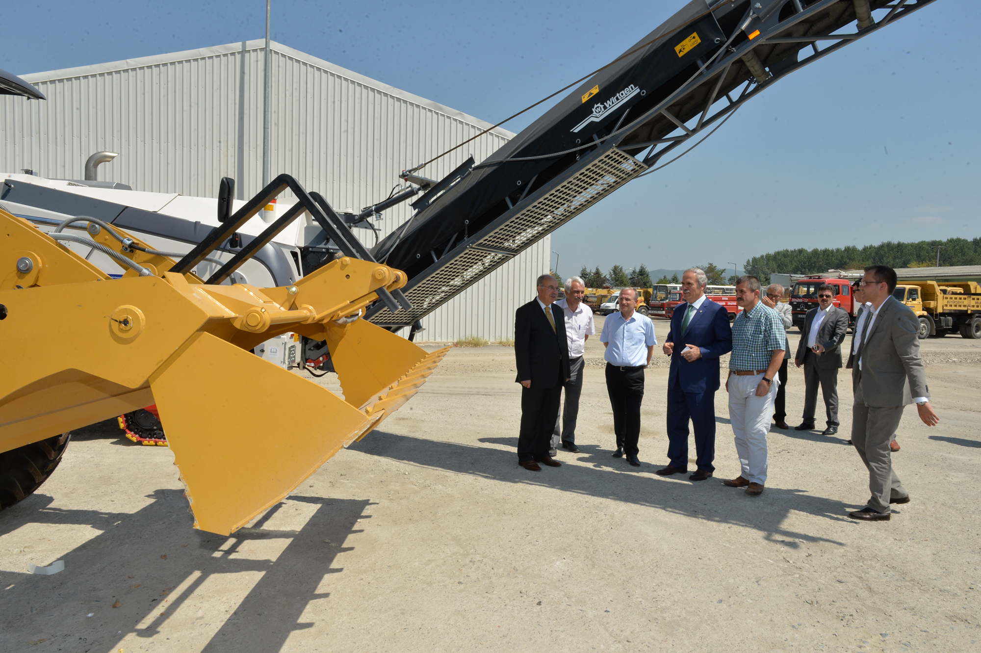 “Büyükşehir’in gücü 17 ilçede de hissedilecek”