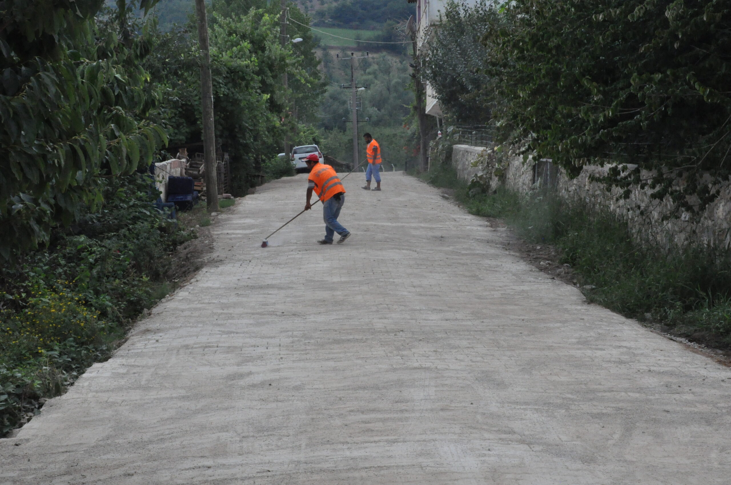 Kayapınar Mahallesi tretuvarlanıyor