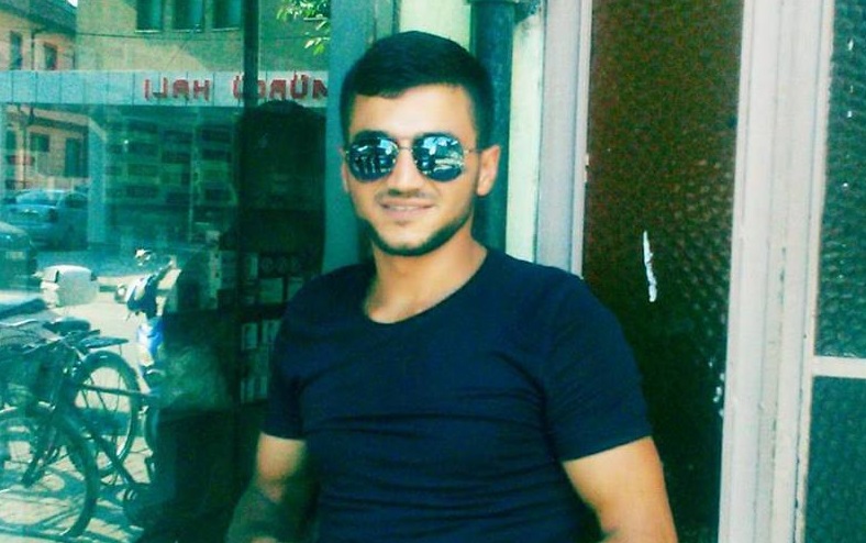 Kendini asarak intihar etti