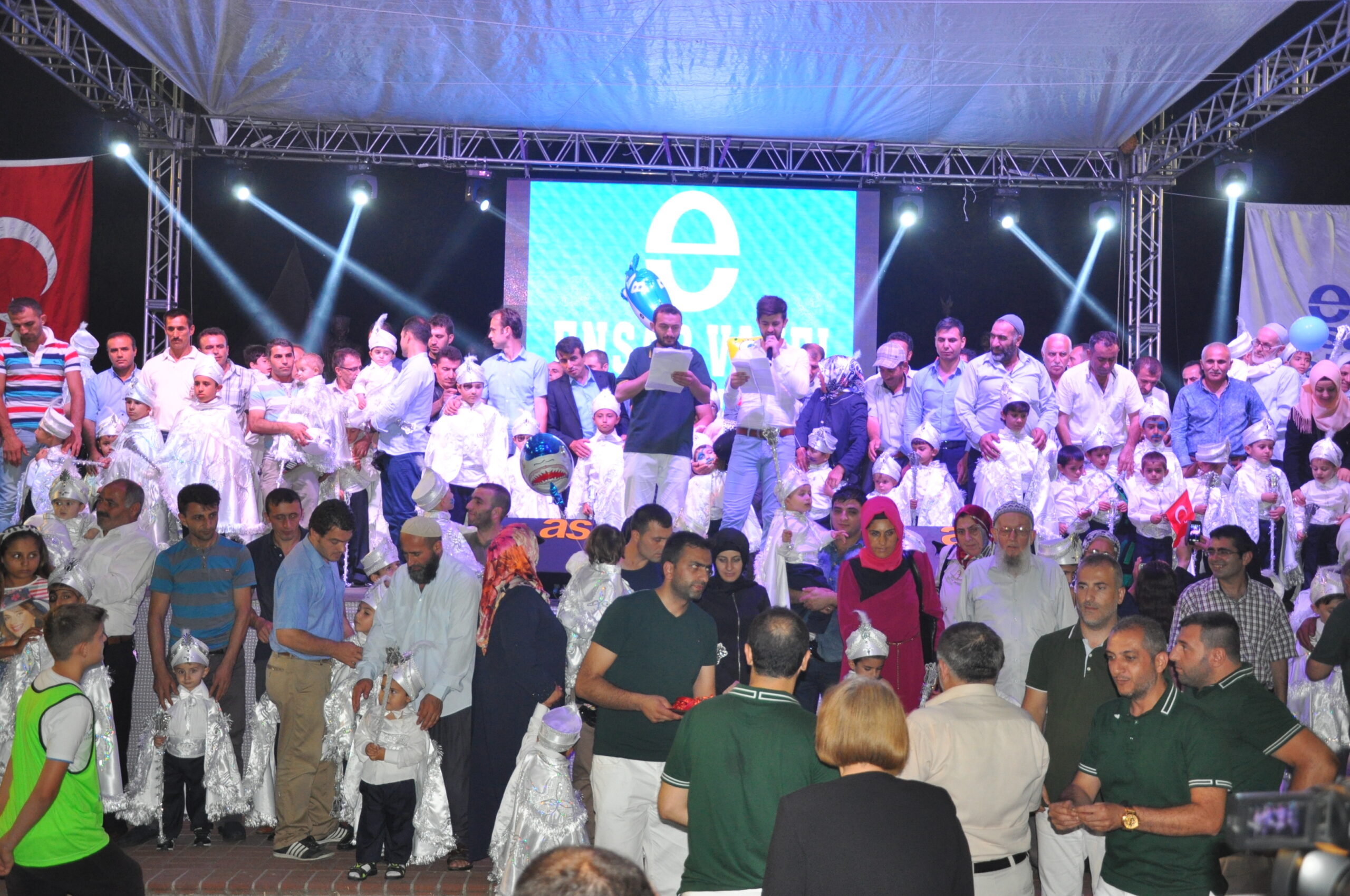 115 çocuktan erkekliğe ilk adım