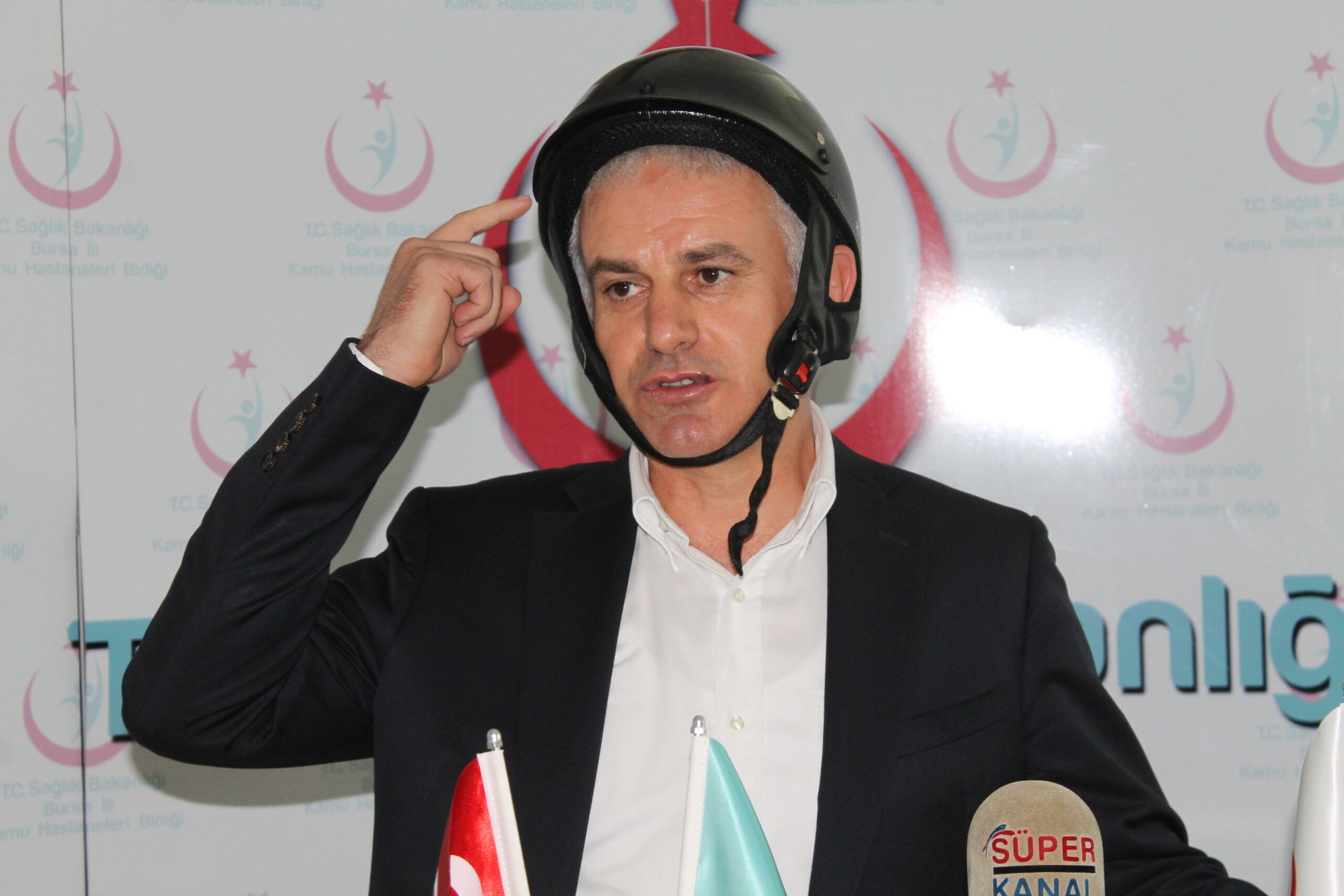 Kazaların ardından Şahin’den kasklı uyarı