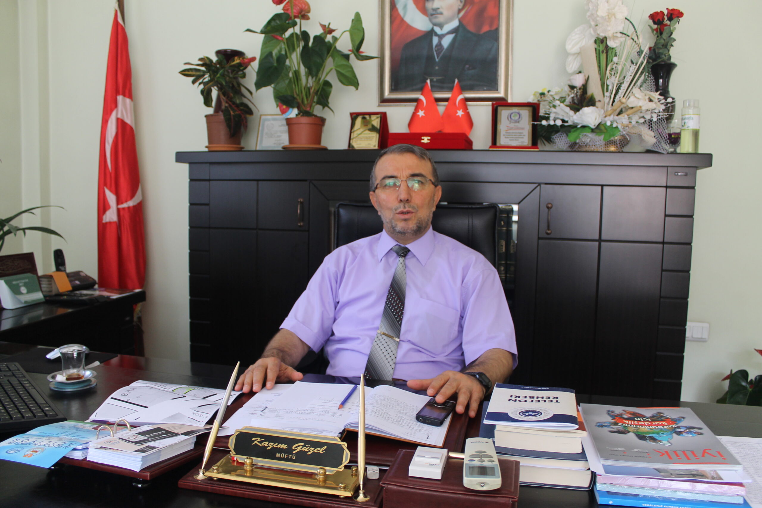 Müftü intihar olaylarına değindi