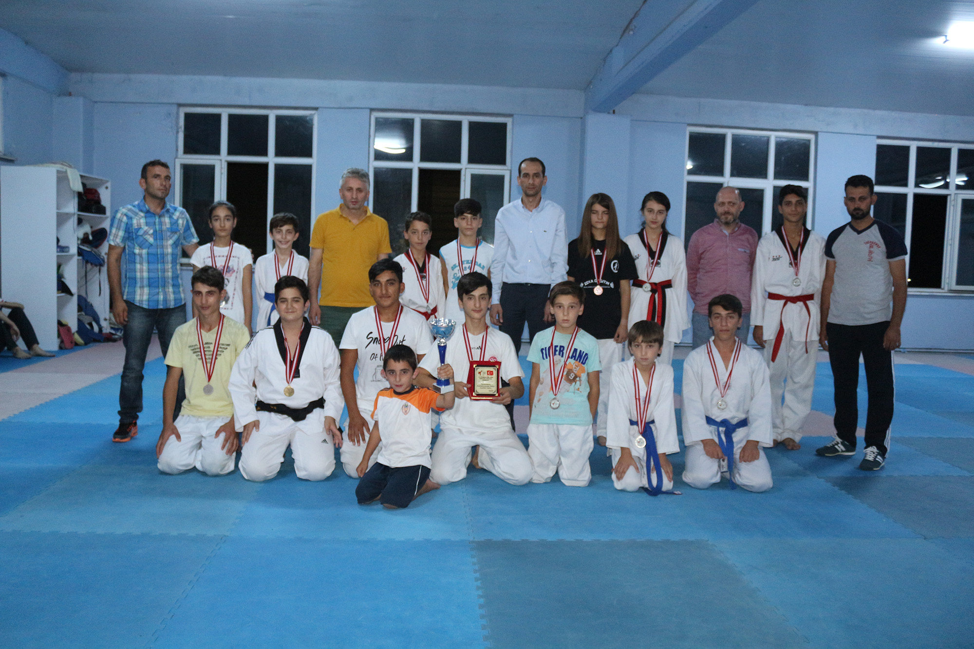 Kafkasspor’dan madalya şov