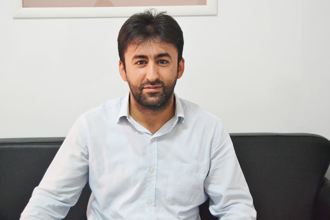 Bembeyaz gençlik için kayıt zamanı