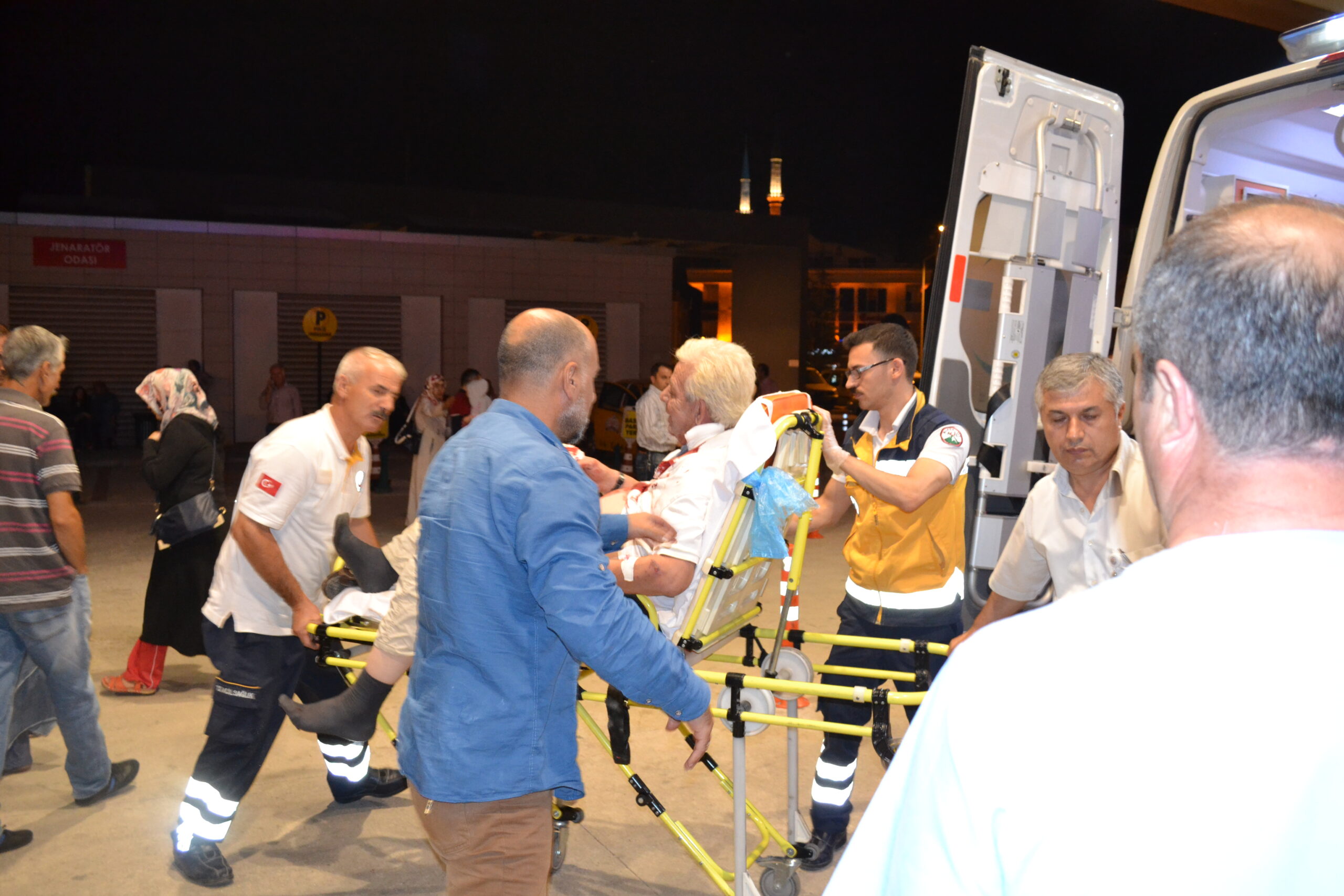 Osmaniye’de bıçaklı kavga