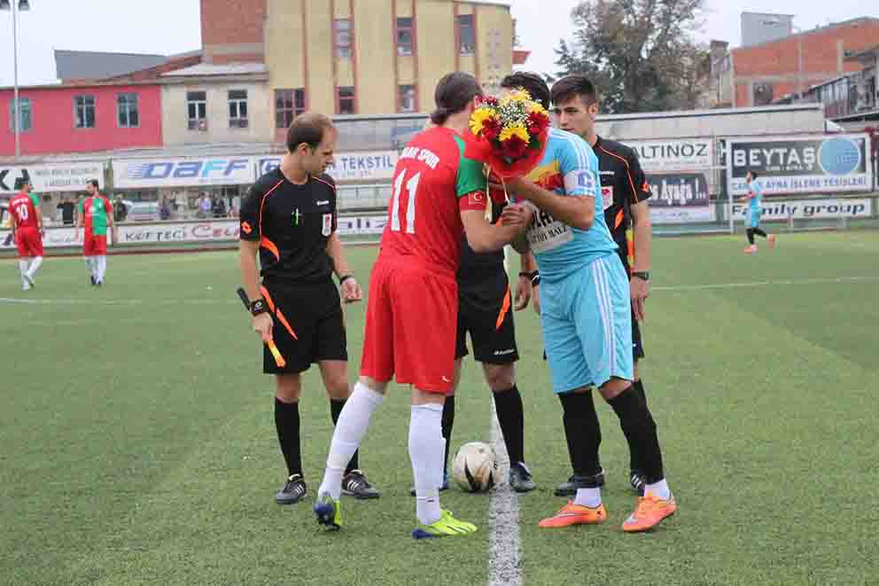 Süper amatörde 2 derbi