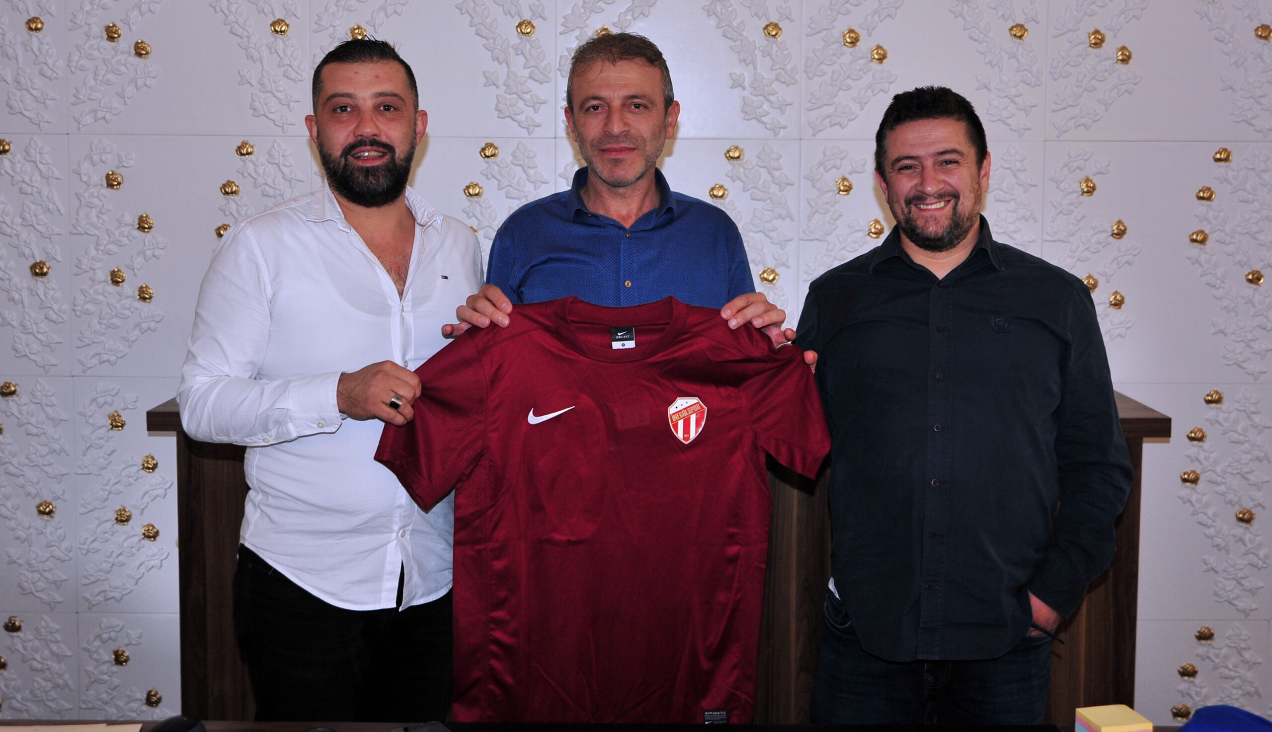 Eski yöneticilerimiz Tokat sponsoru oldu