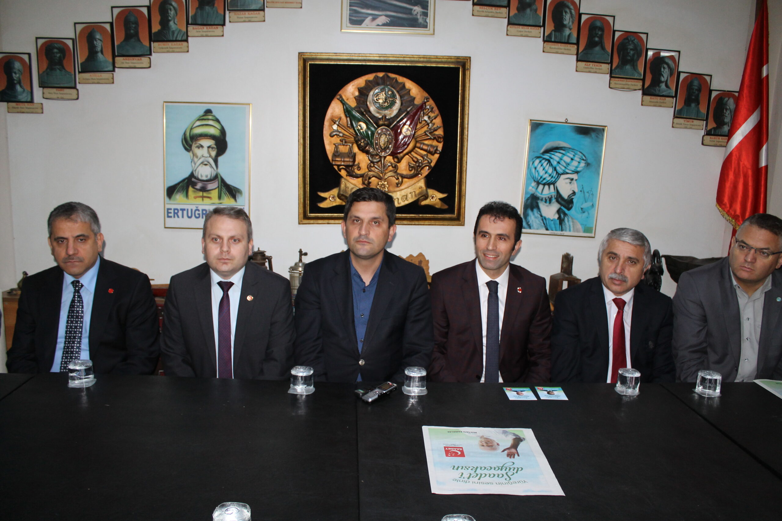 Cenab-ı Hakk’ın rızasını kazanmaya çalışan bir partiyiz