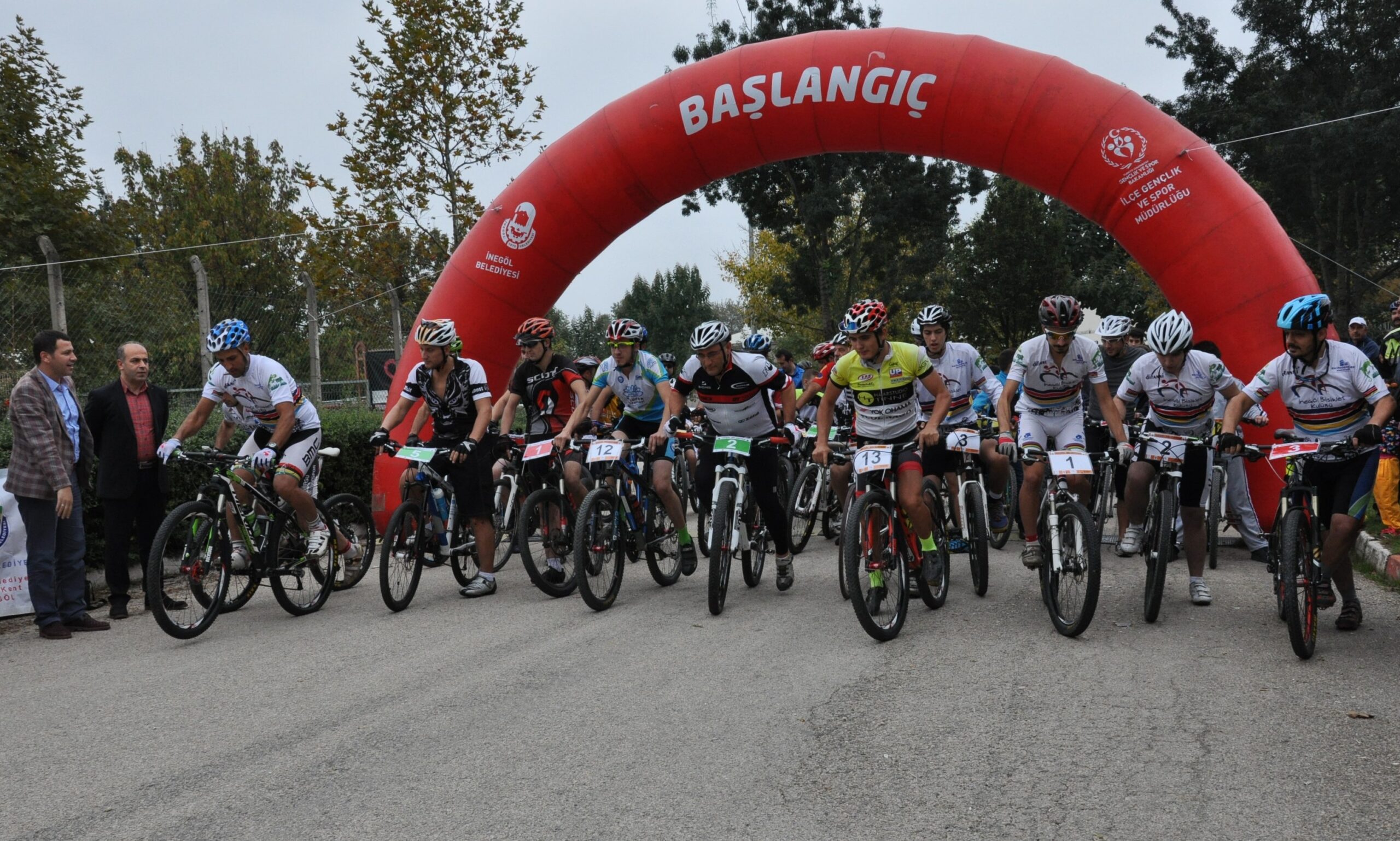 Hızlı pedallar yarıştı