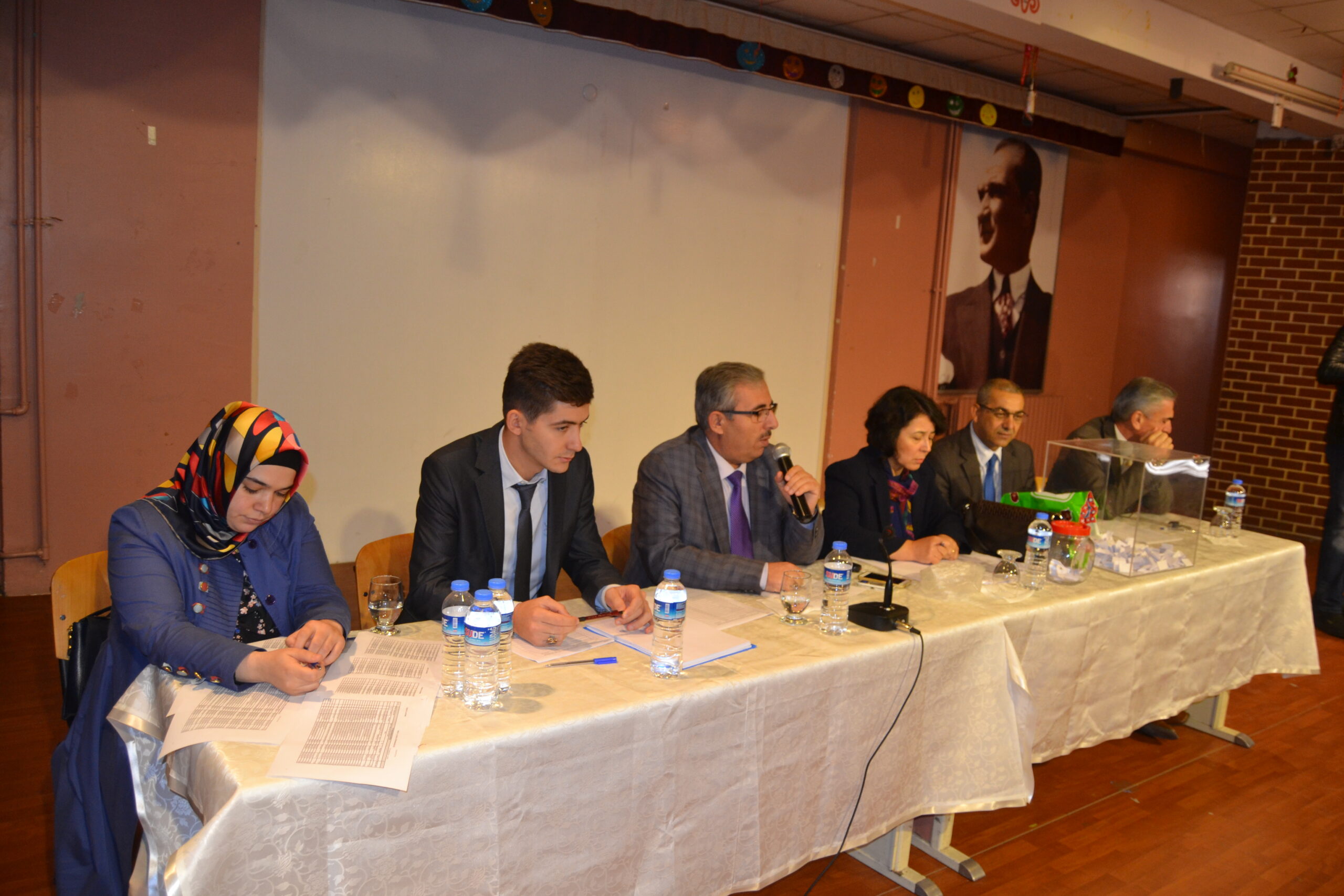 100 Personel kura ile belirlendi