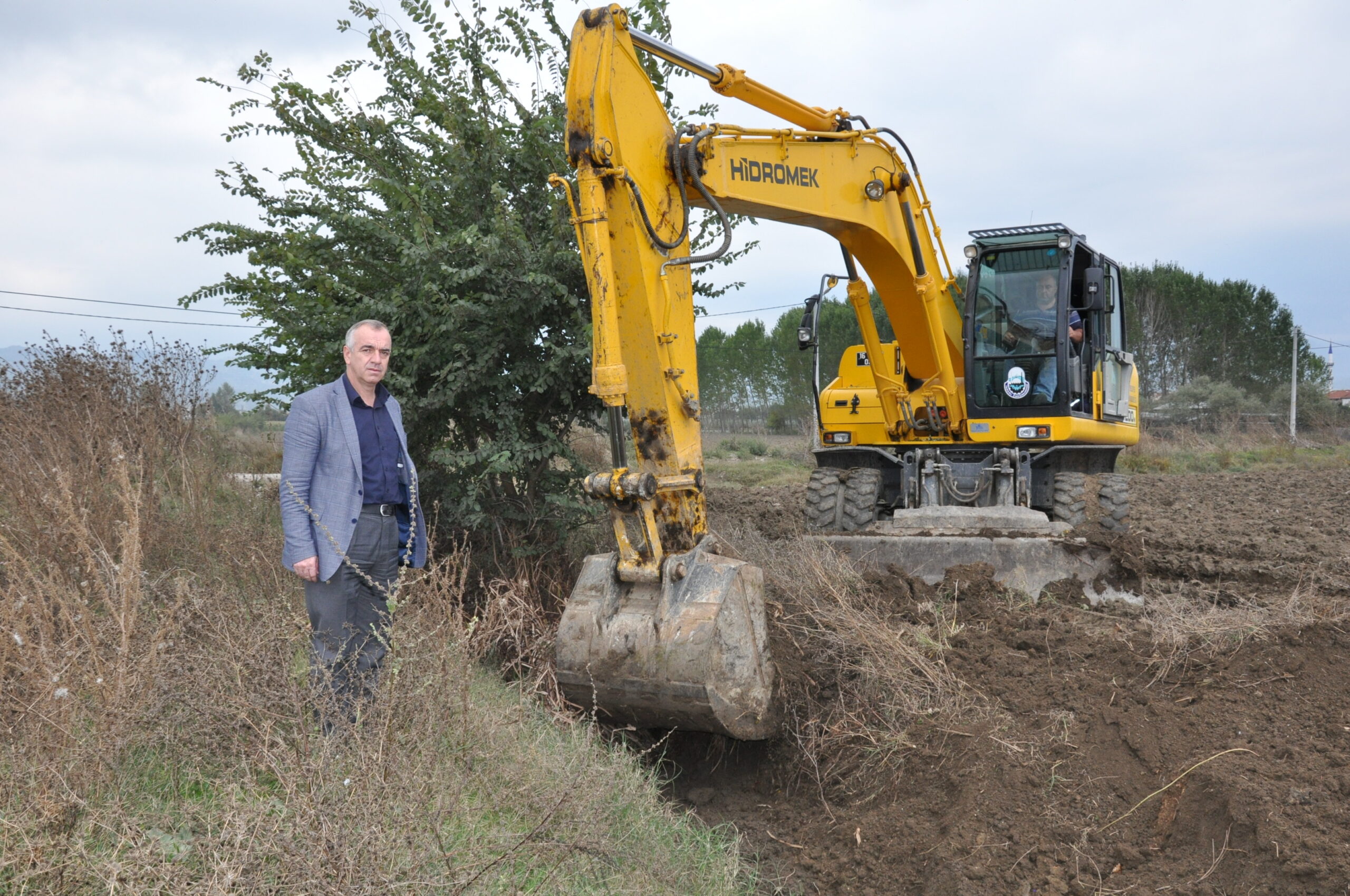 Akçasu’da temizlik devam ediyor