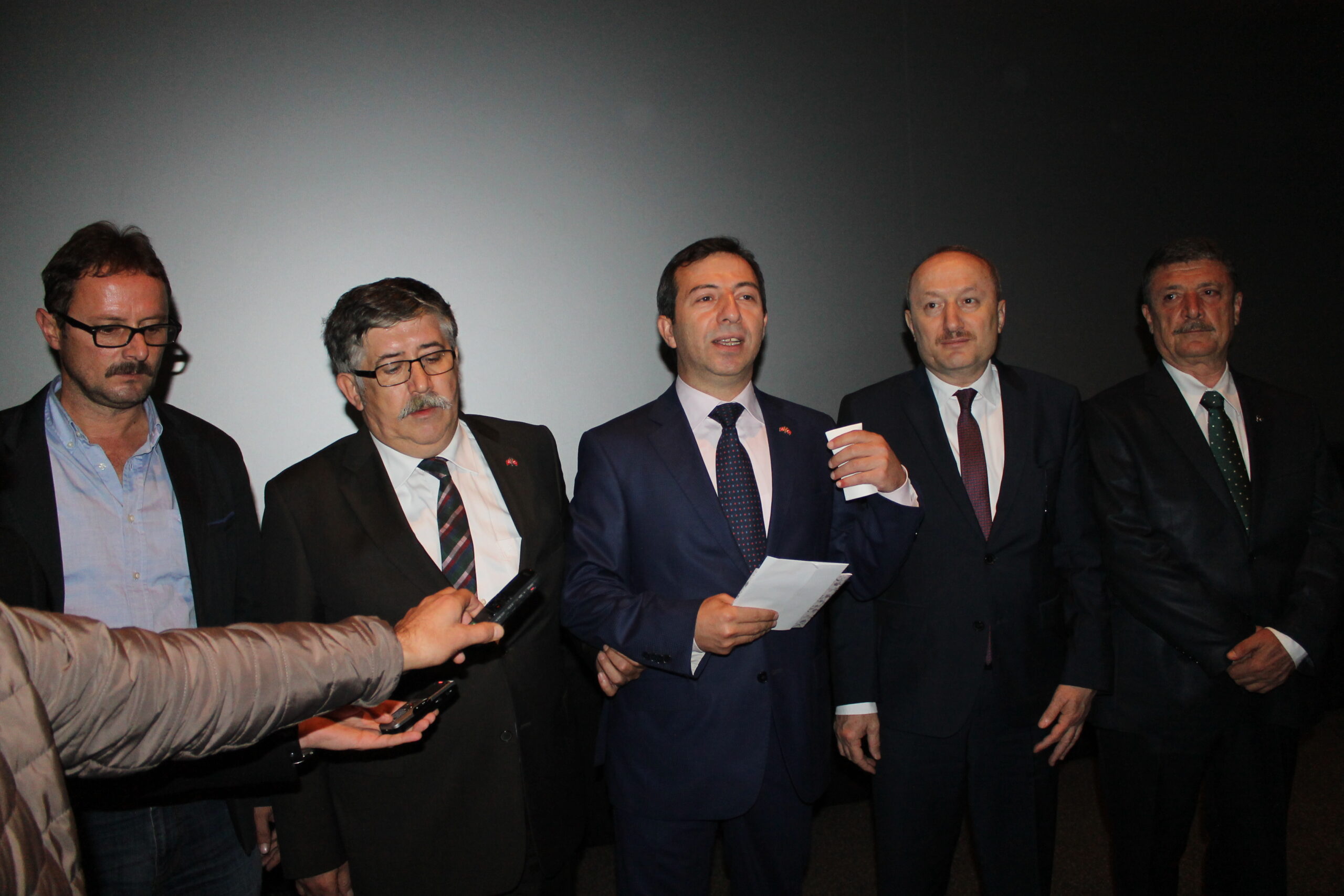 MHP’de Kafes yoğunluğu