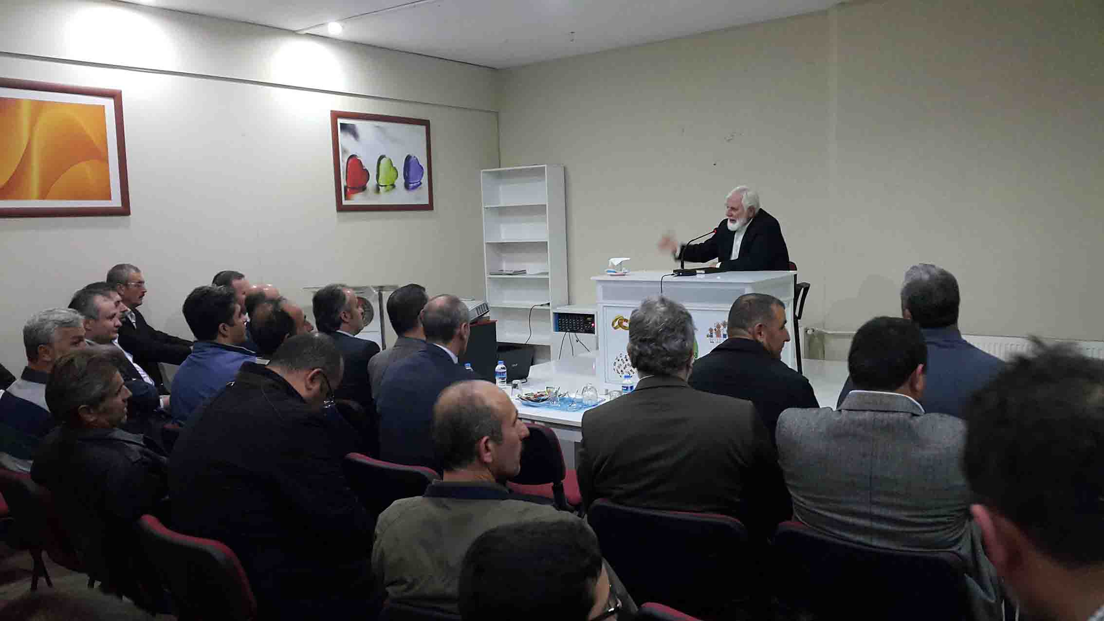 AHİD’ten “İmanın Esasları” semineri