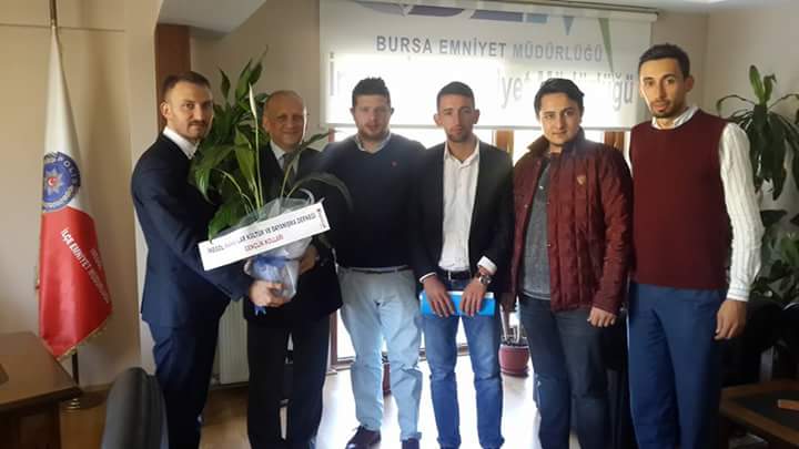 Manav gençlerden Kaplan’a ziyaret