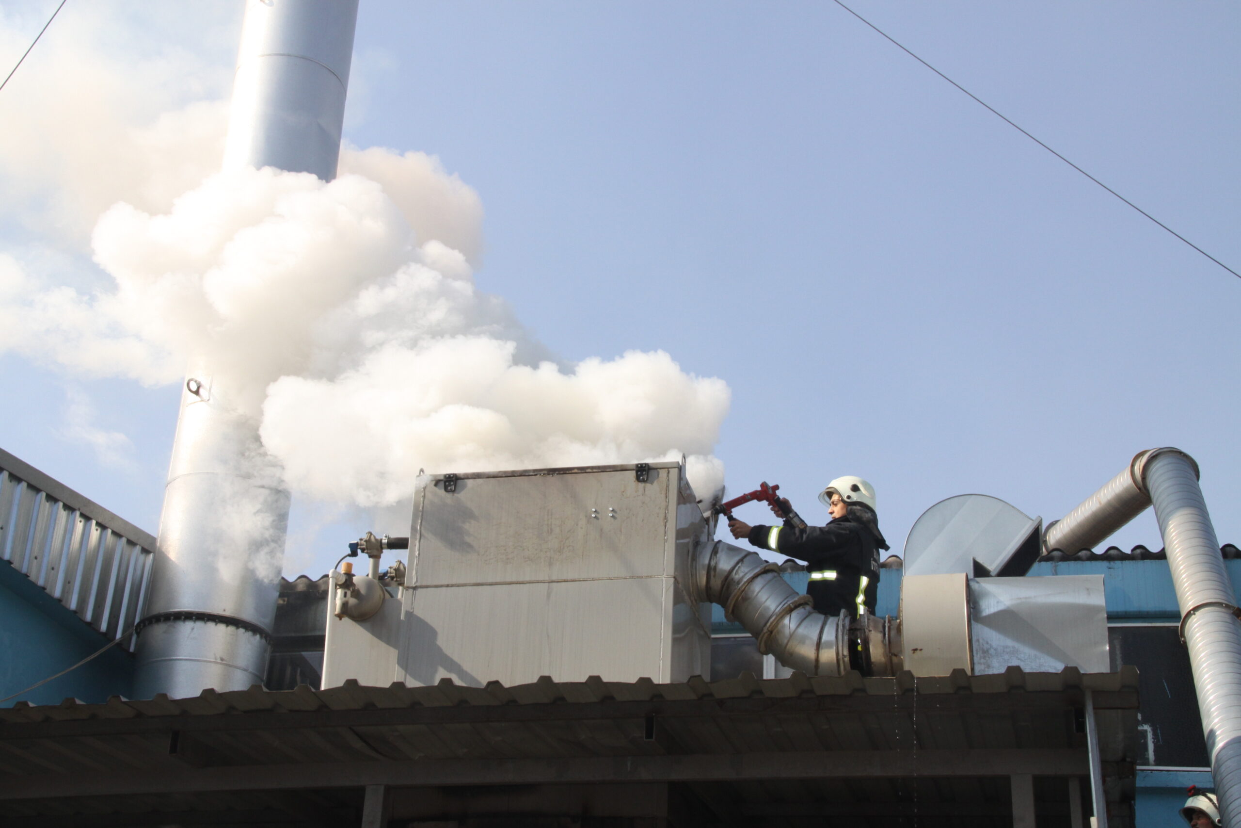 Kazan dairesinde yangın