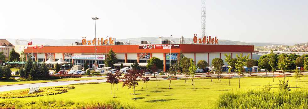 Özdilek’ten aşure ikramı