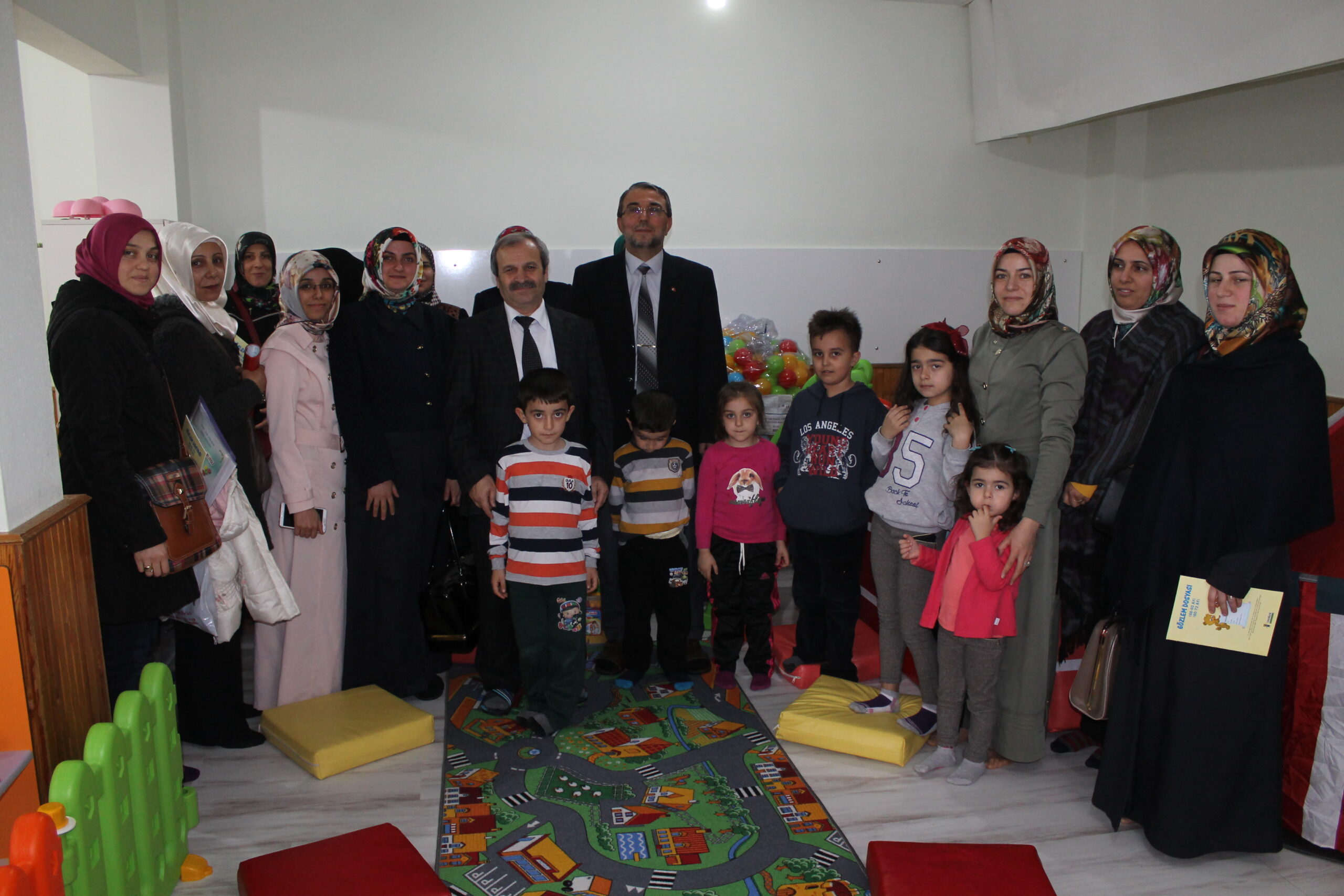 AKADEMİK VE DİNİ EĞİTİM BİR ARADA