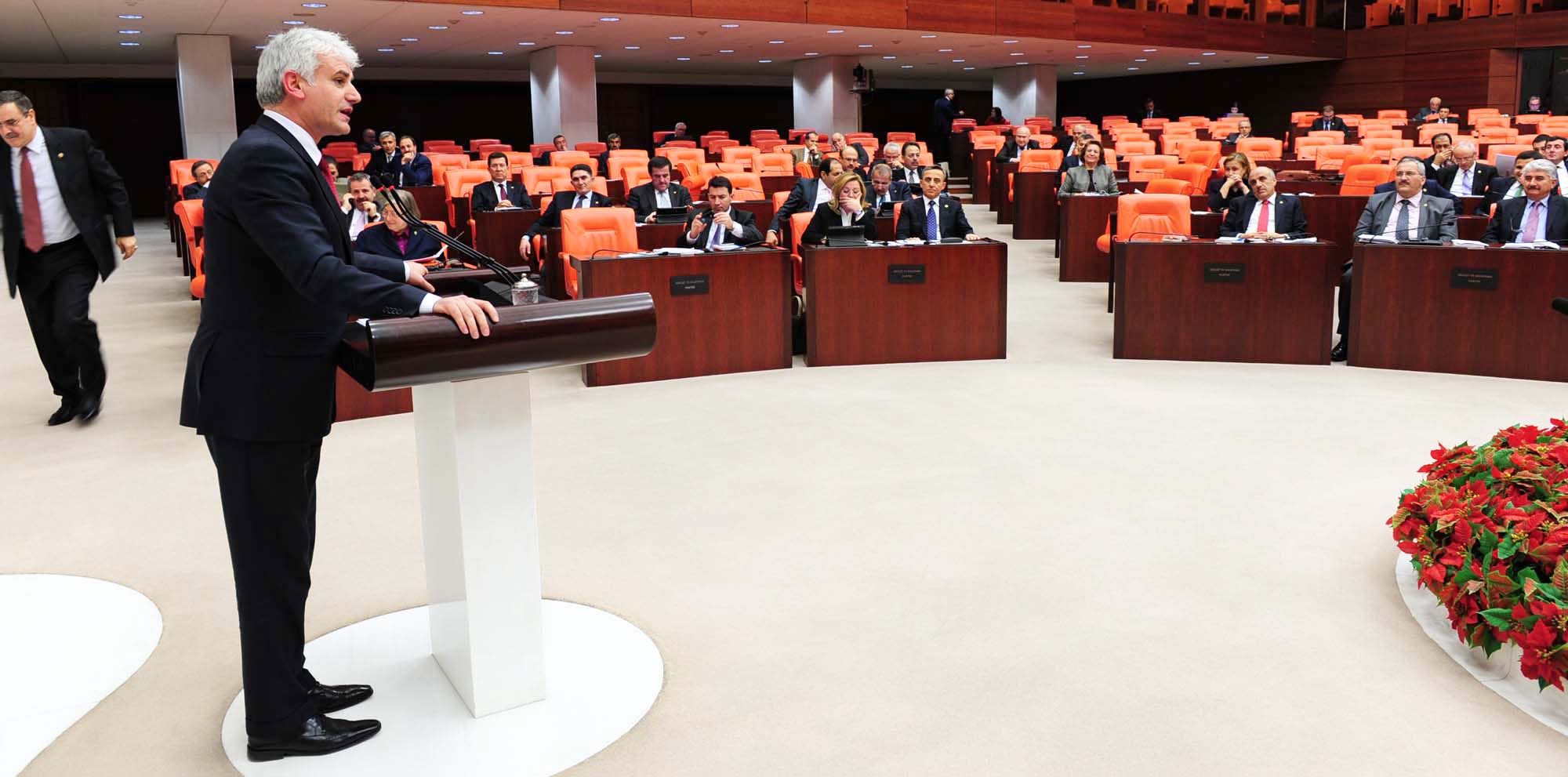 BURSA AK PARTİ MİLLETVEKİLİ HÜSEYİN ŞAHİN “ÇOK OLUMLU BİR DÖNEM OLACAK”