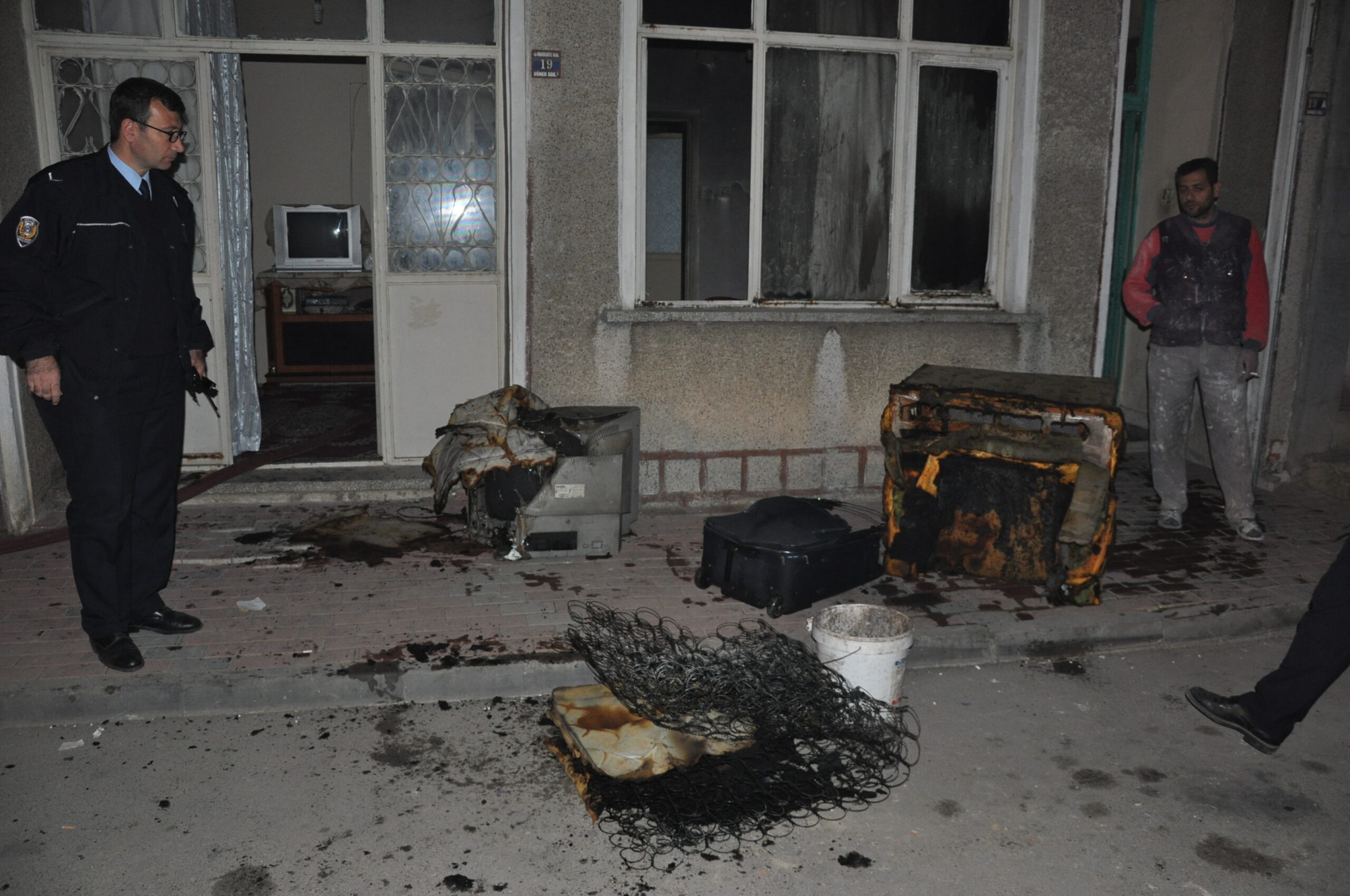 Suriyelilerin evinde yangın