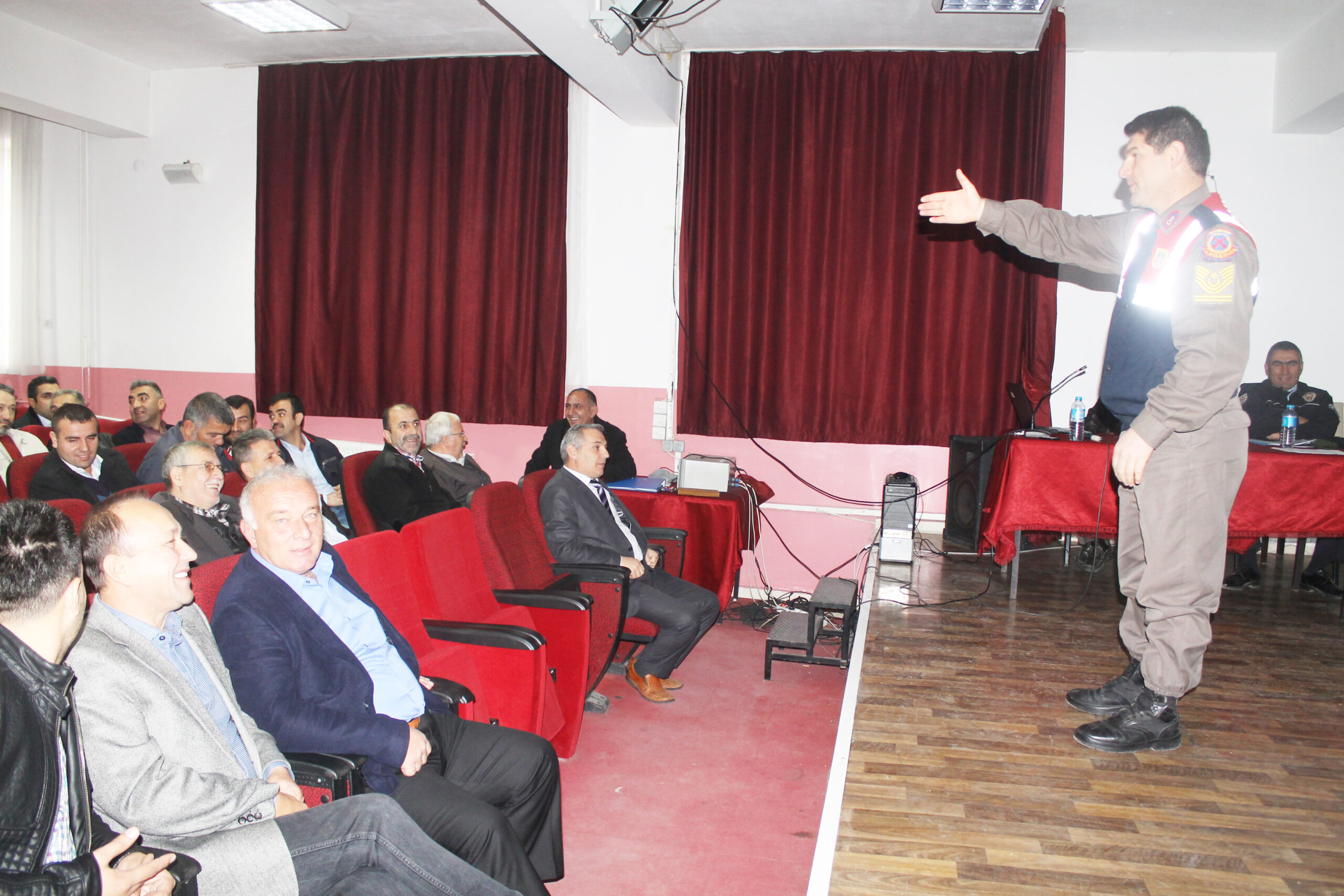 Servisçilere ‘İyi Dersler Şoför Amca’ eğitimi