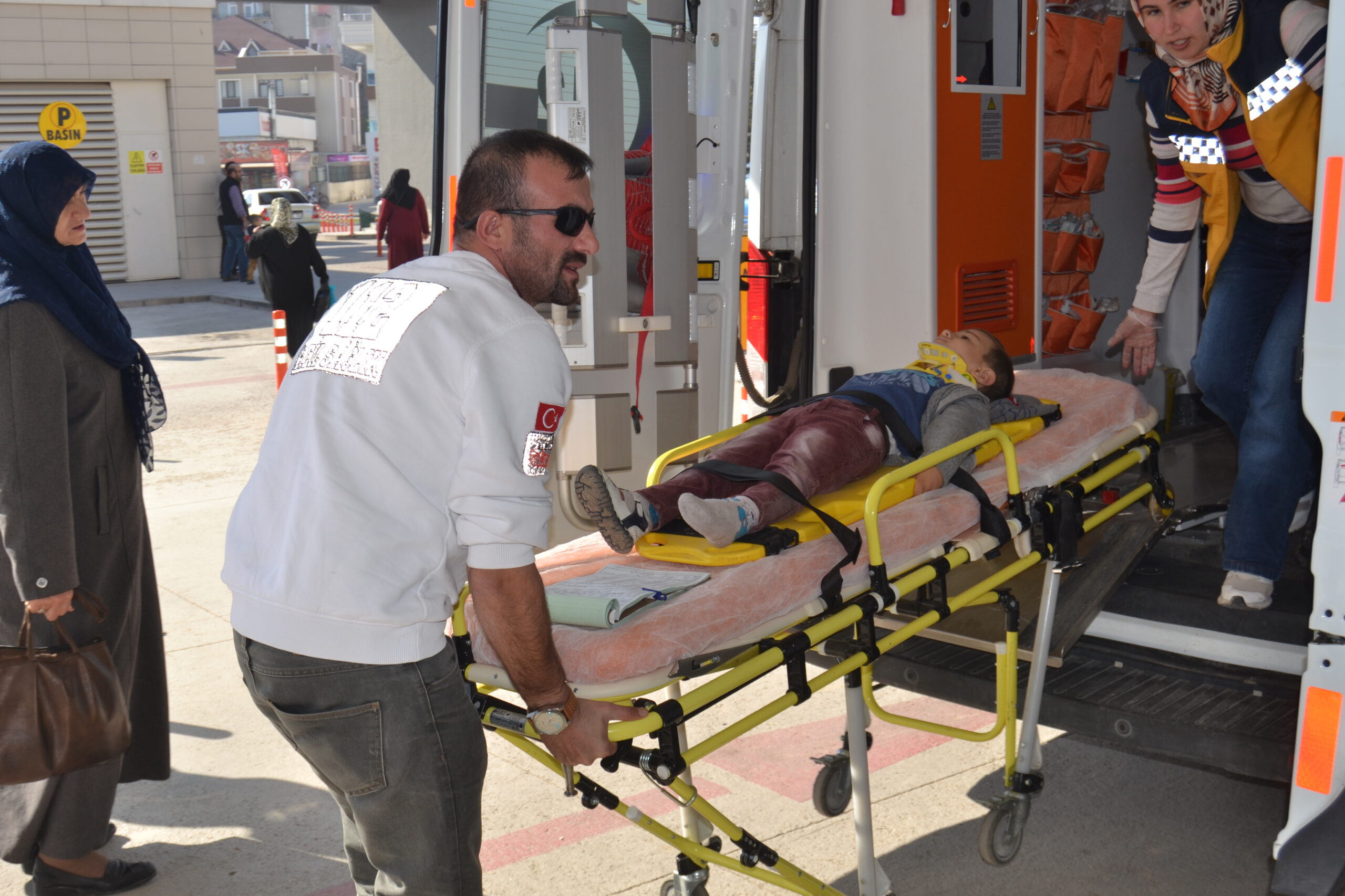 Atatürk bulvarında korkutan kaza