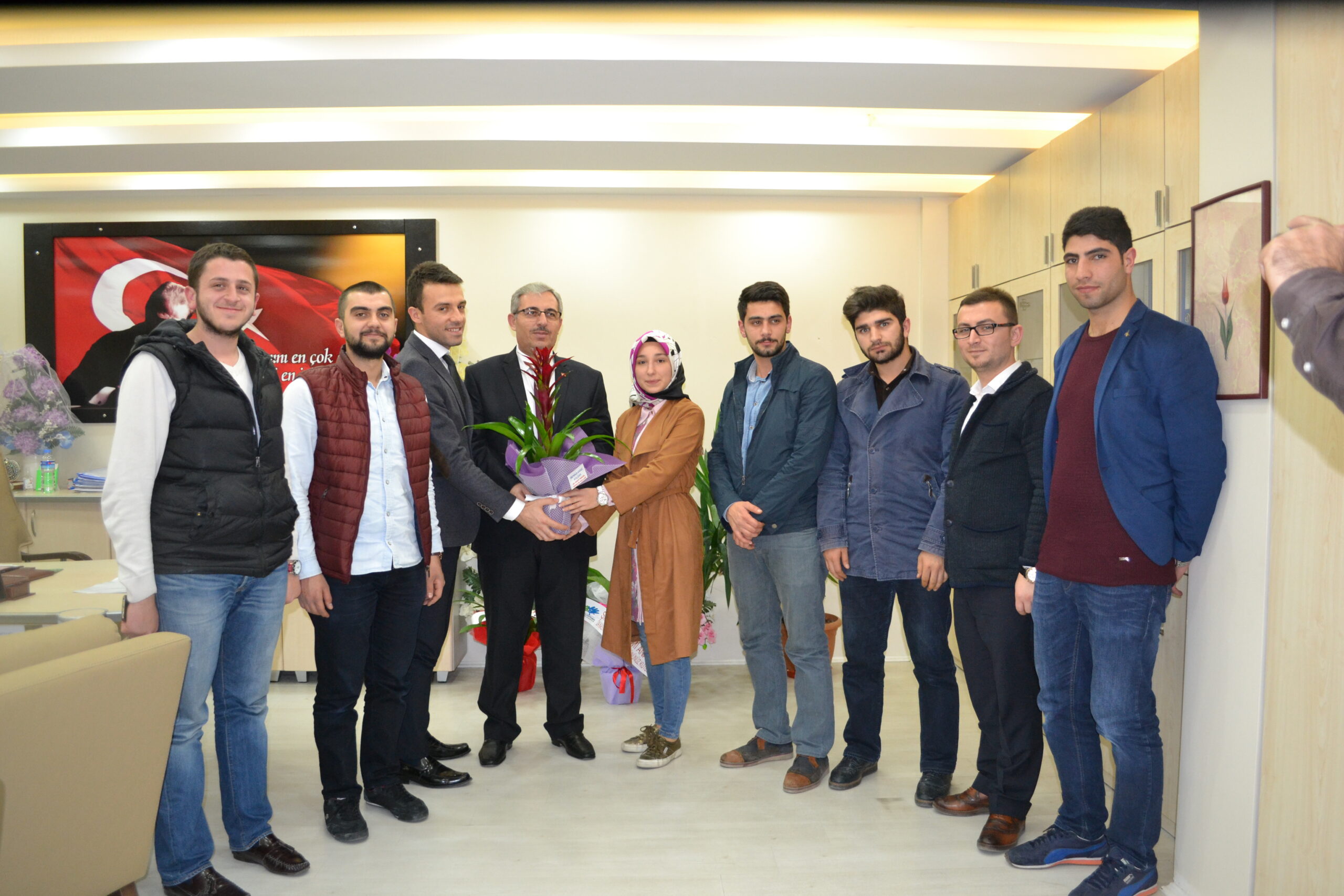 AK Gençlerden Bilican’a ziyaret