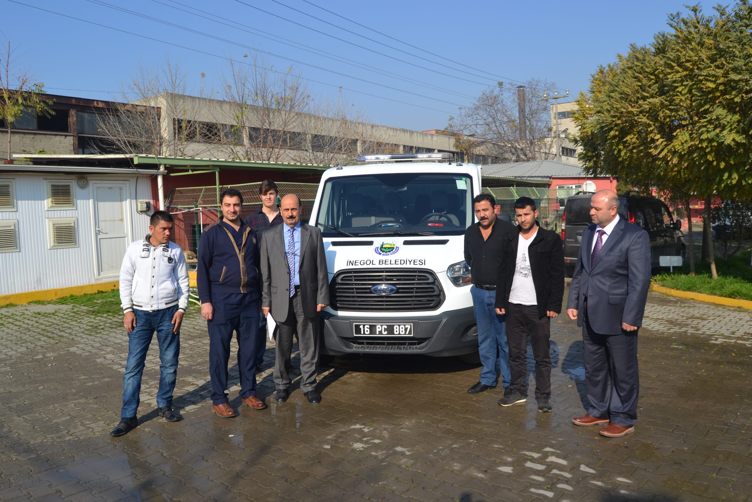 Hayvan Bakım Merkezi’ne yeni araç