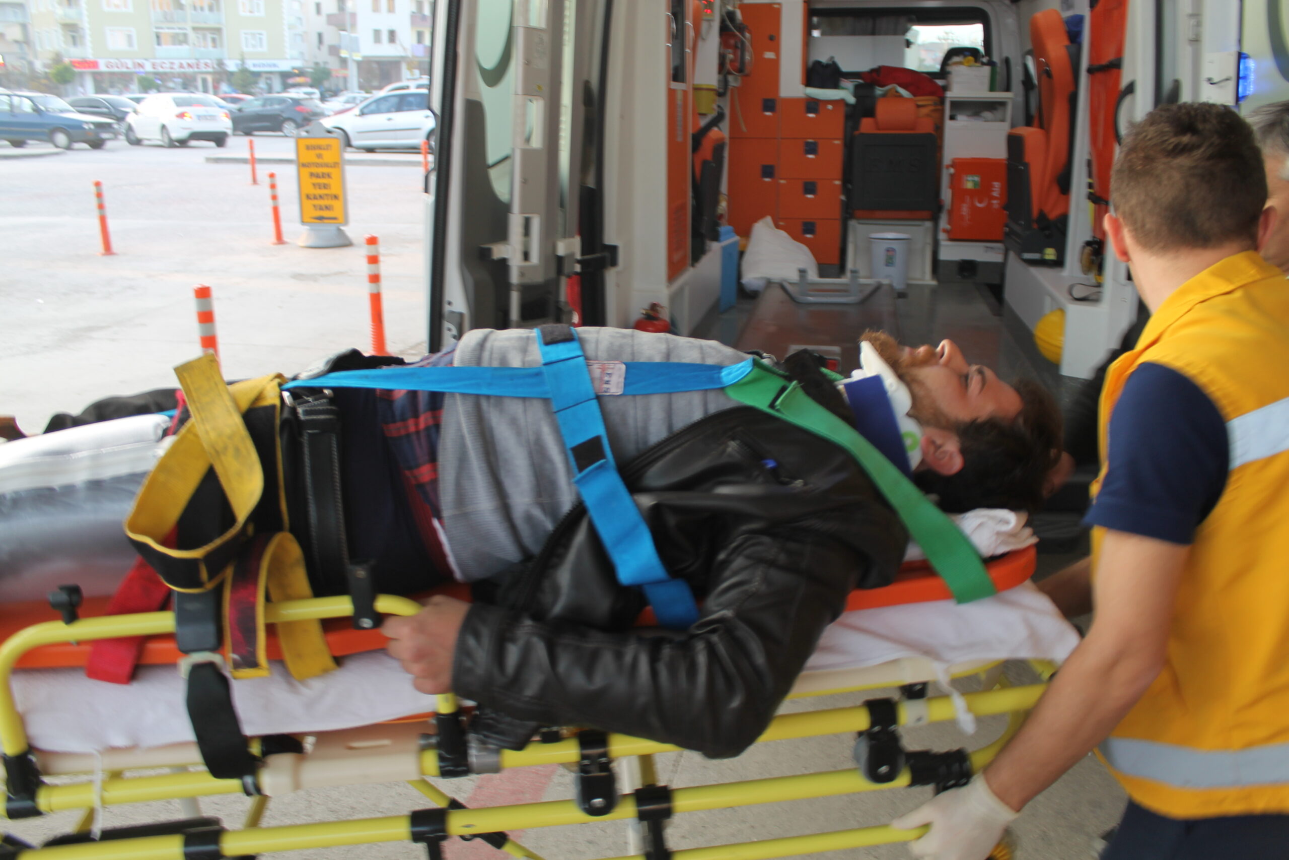 Hatalı sollama kazaya neden oldu