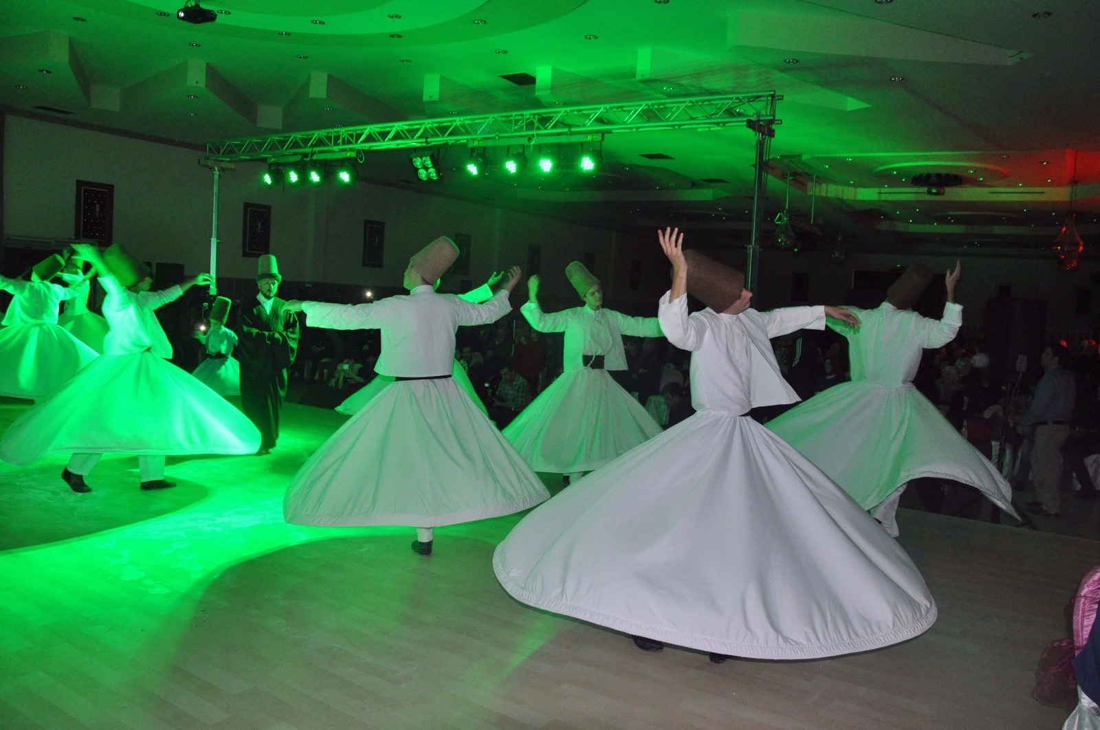 İNEGÖL HZ. MEVLÂNA’YI ANDI