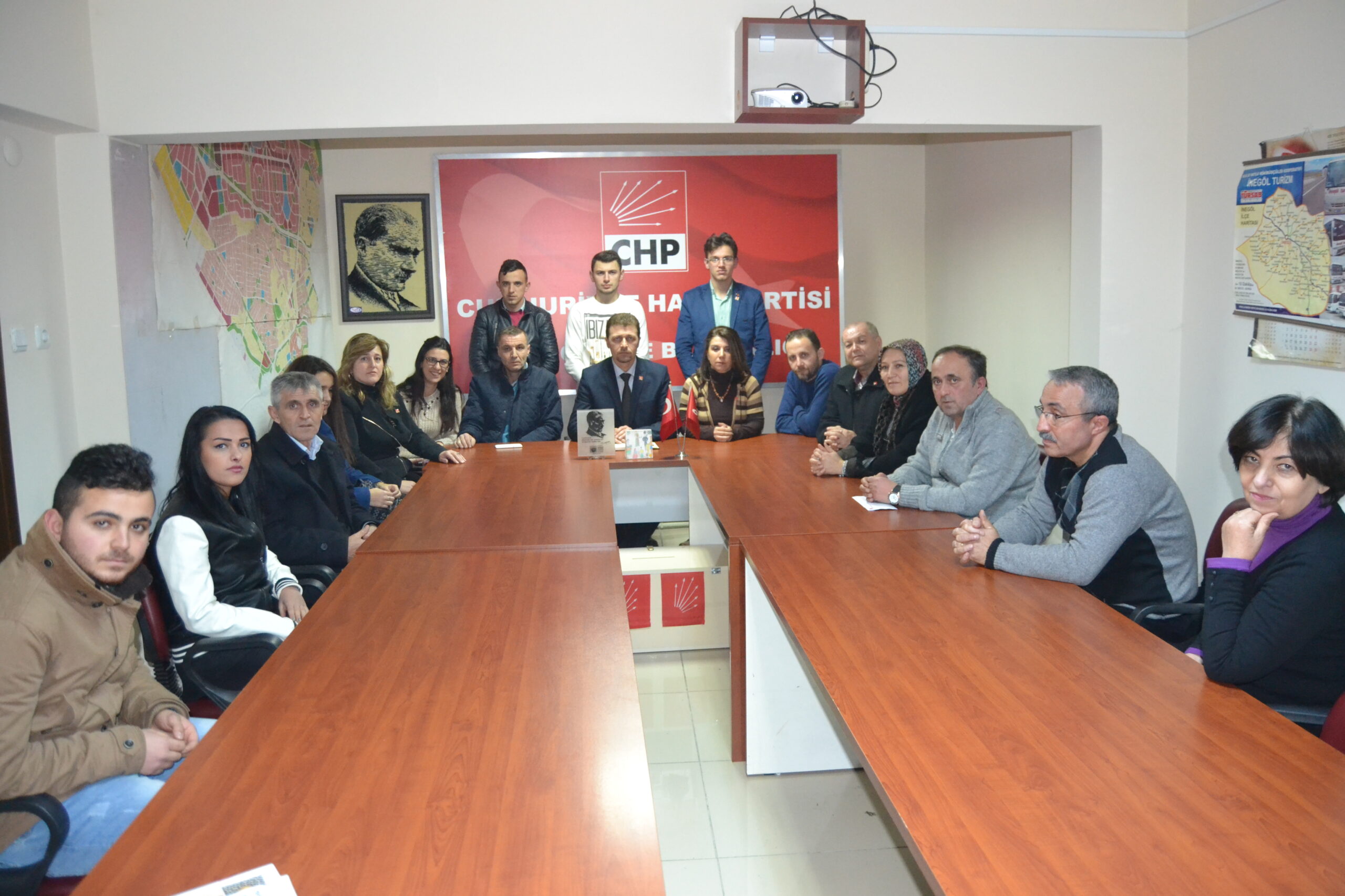 CHP İktidara yüklendi