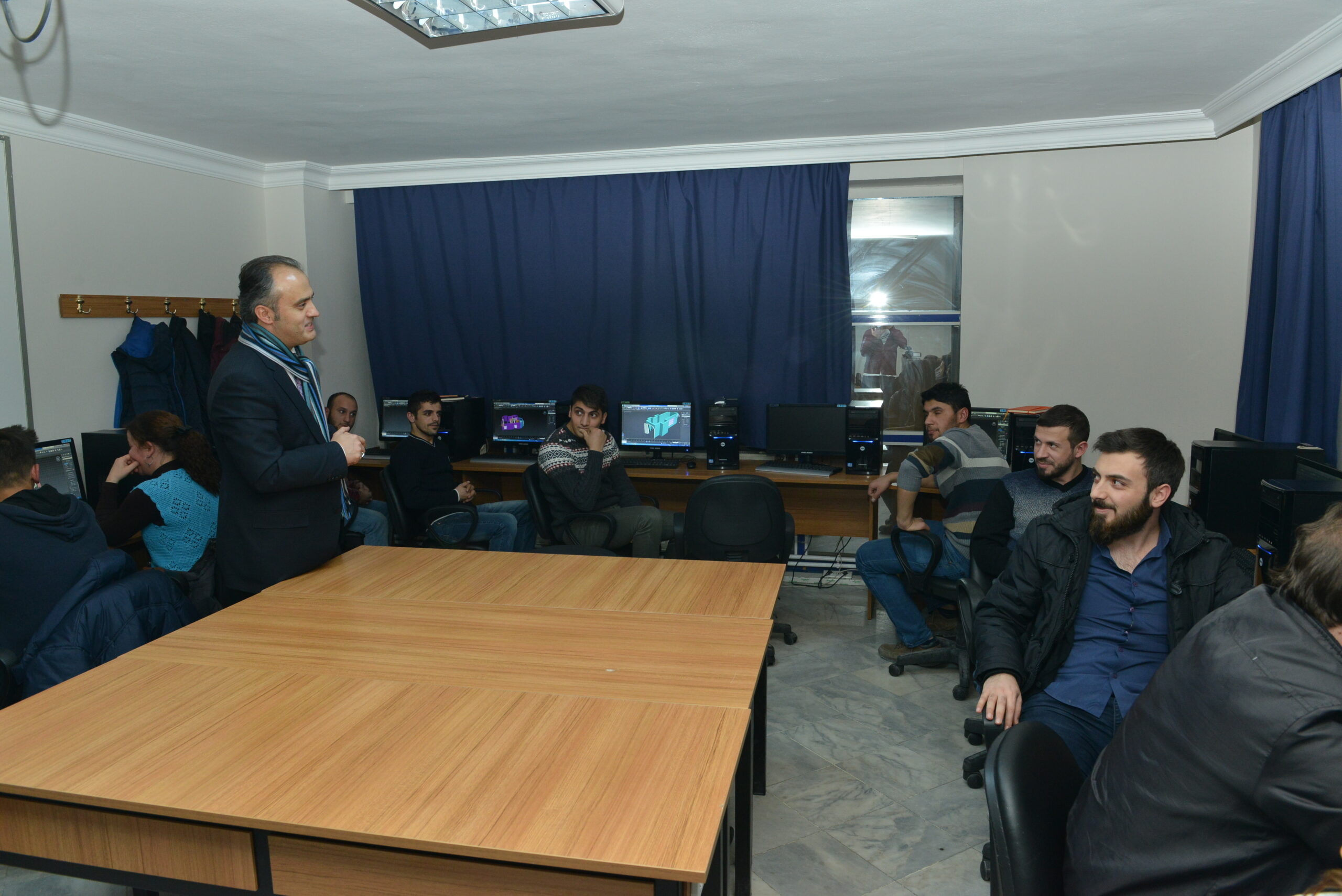 1135 Kursiyere eğitim veriliyor